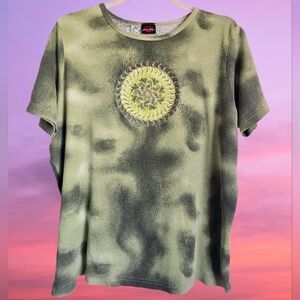 ✨️Y2K Sparkly Green Mandala Abstract Tee✨️